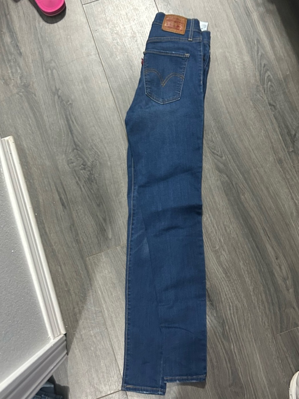 Levi's Women's High-Rise Indigo Straight Jeans